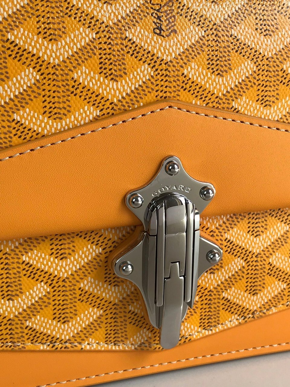 Goyard Duchesse Marie-Caroline Bag 25 Cm Yellow Goyardine Canvas And Smooth Calfskin view 10