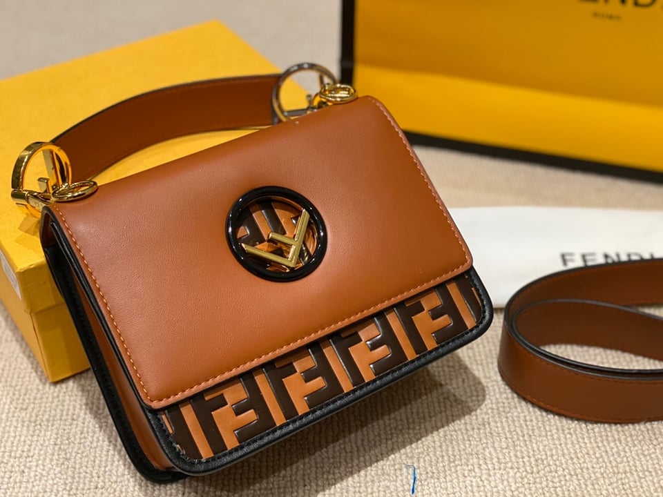 Fendi Ff Logo Bottom Brown Bag 22Cm view 5