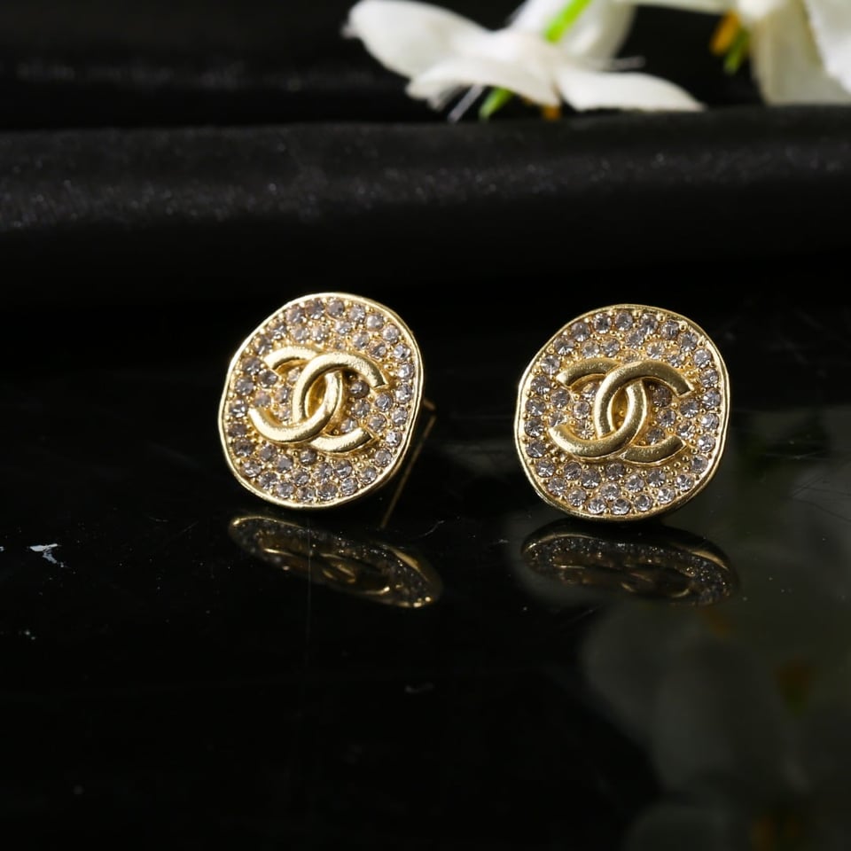 Chanel Cc Earrings view 4