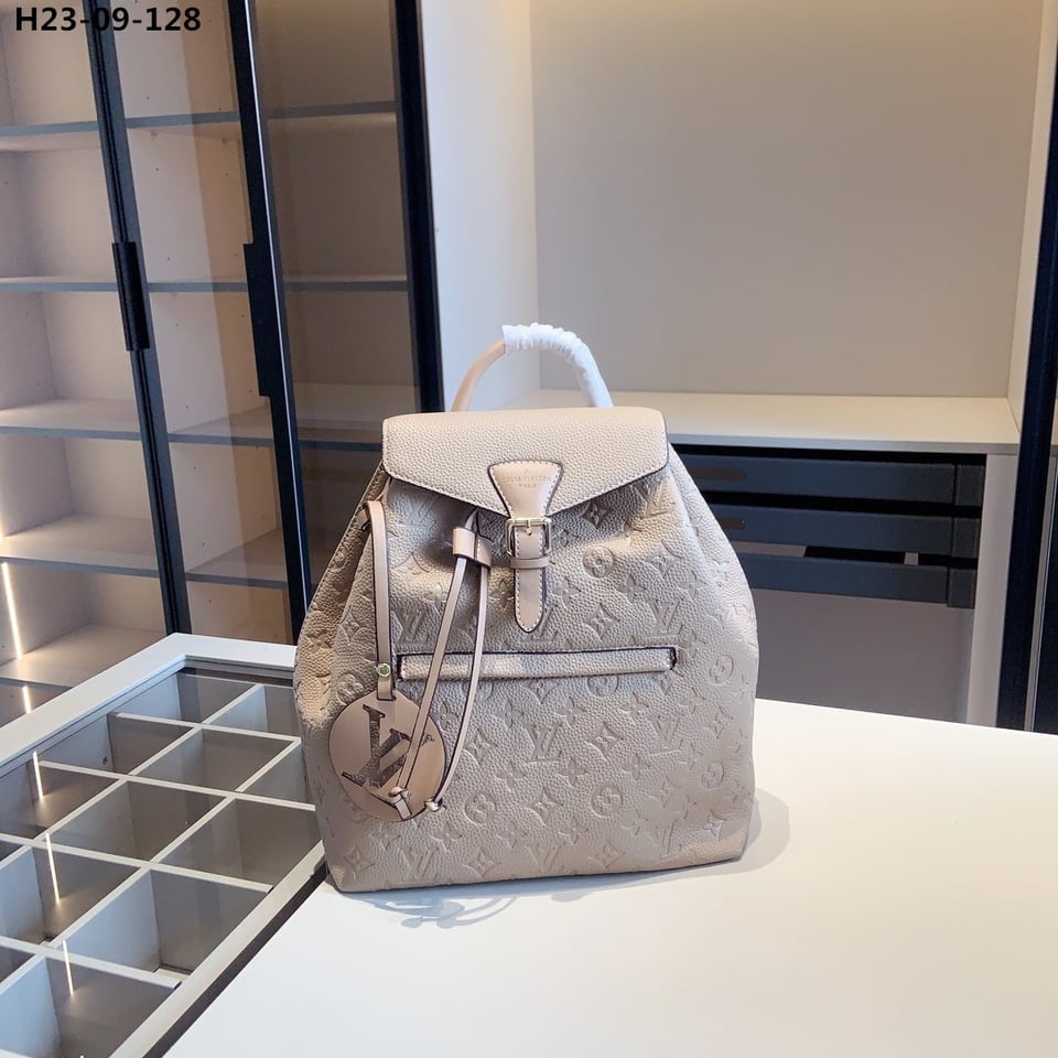 Louis Vuitton Montsouris Backpack Empreinte Turtledove 32Cm M45410 view 3