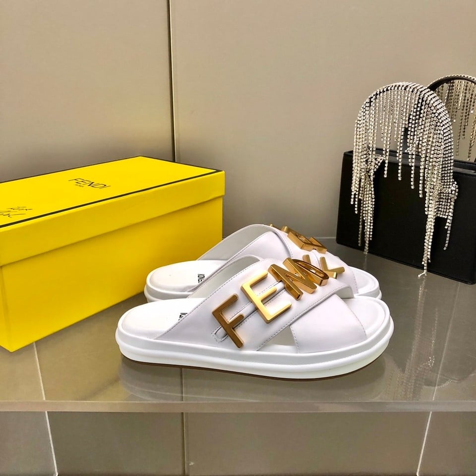 Fendi Fendigraphy Leather Slides White view 10