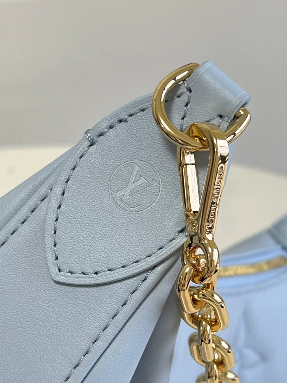 Louis Vuitton Over The Moon 27Cm Blue view 8