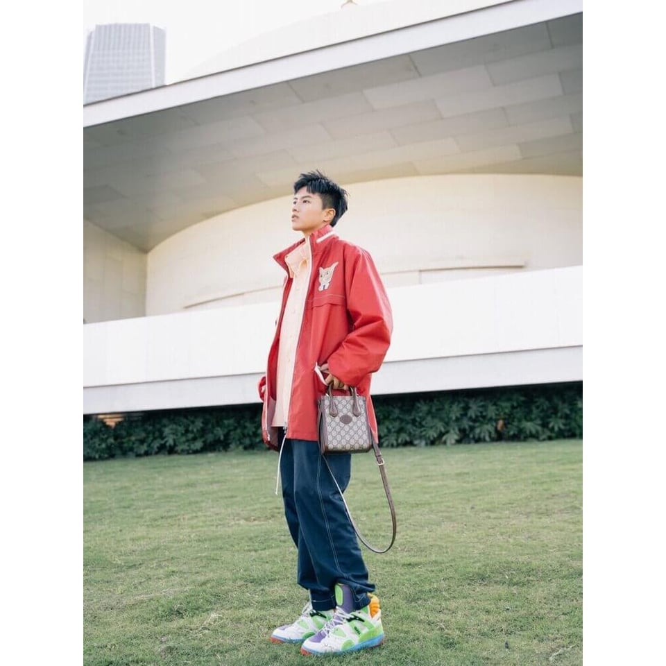 Gucci Mini Tote Bag with Interlocking G in GG Supreme view 7