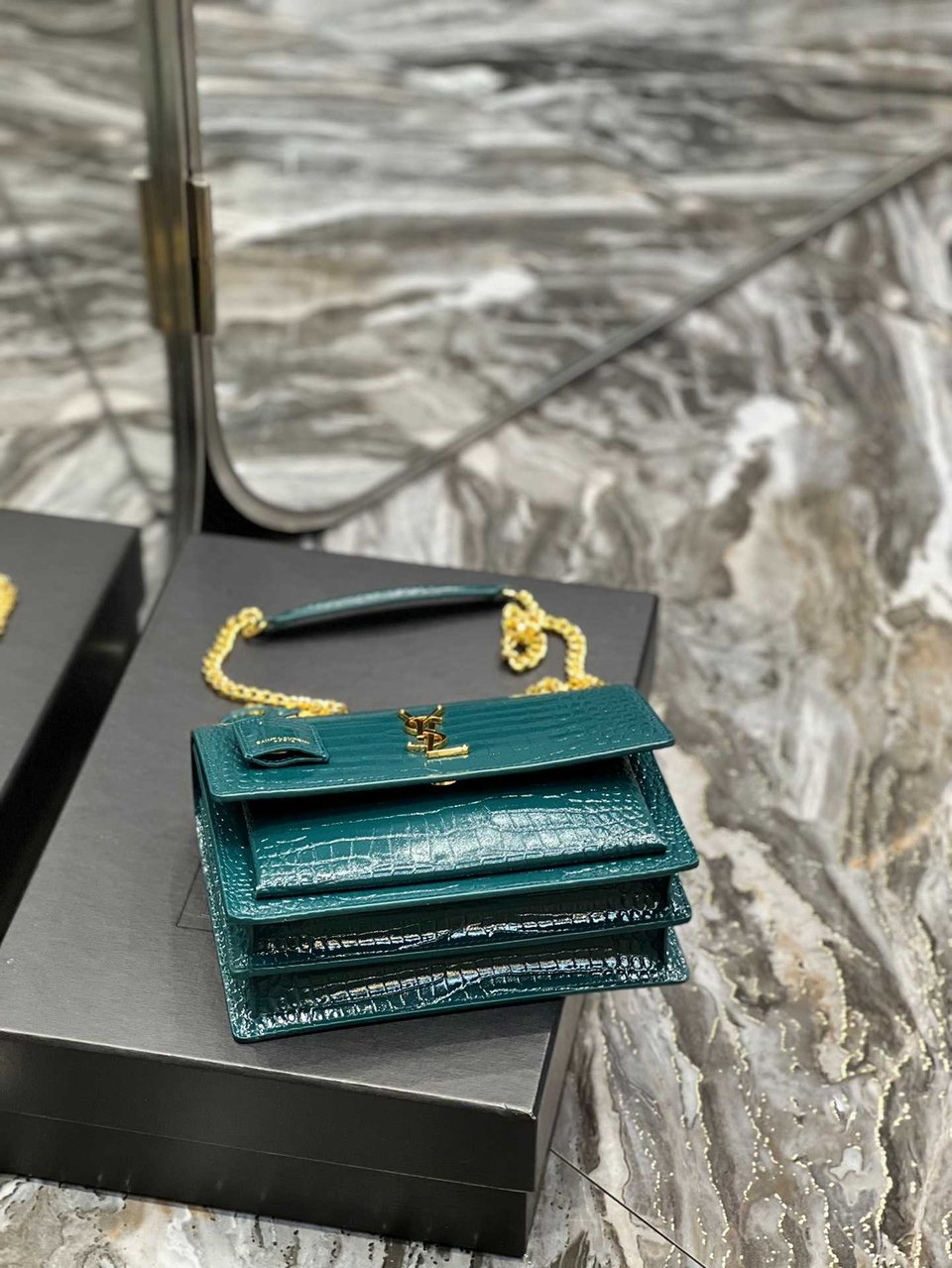 Saint Laurent Sunset Medium Chain Bag In Shiny Leather Mint view 7