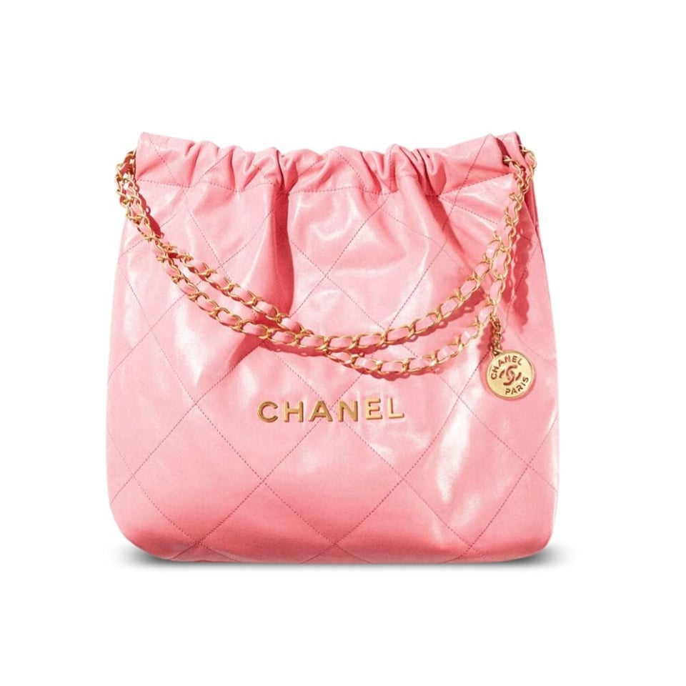 Chanel 22 Handbag in Shiny Calfskin 46cm view 2