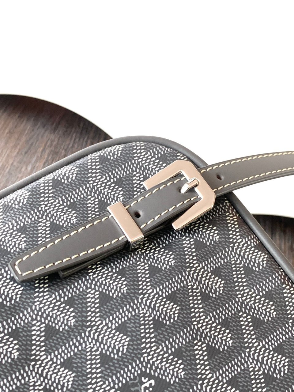 Goyard Yona Bag Coated MM 21Cm Grey Canvas view 8