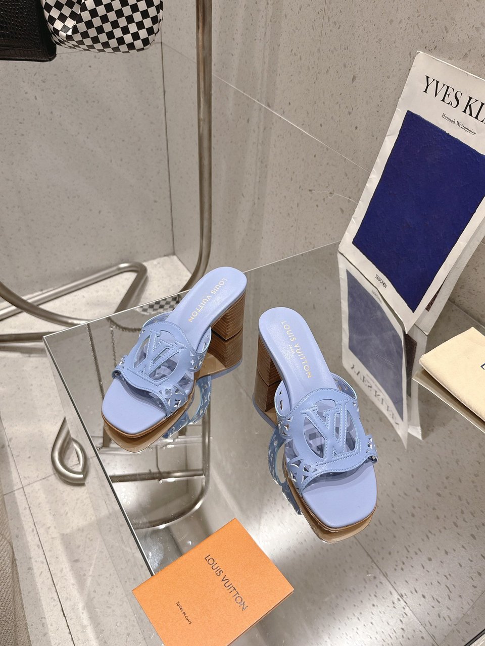 Louis Vuitton LV Isola Flat Mule Blue Women – 5.5cm Heel / 2.17in view 5