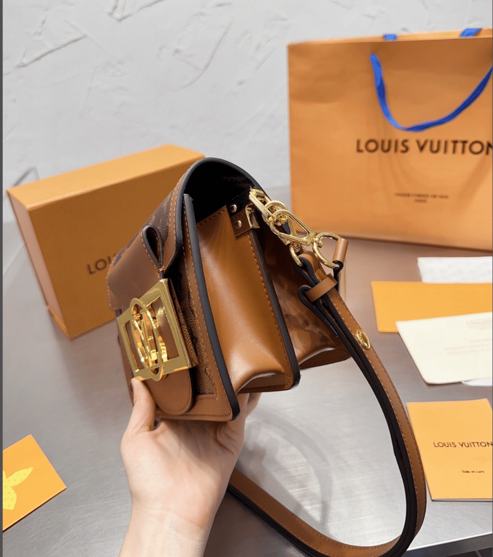 Louis Vuitton Mini Dauphine Lock Xl Brown 20Cm M46537 view 8