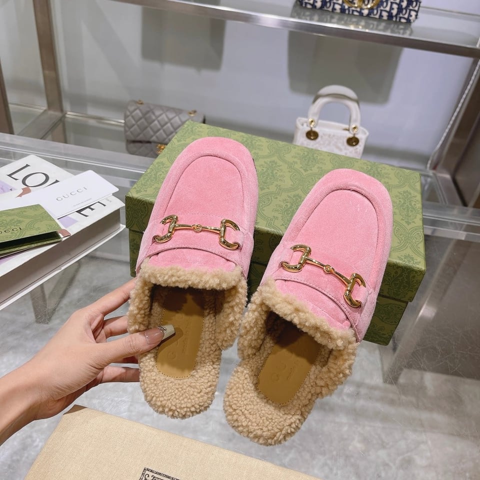 Gucci Women’S Mule With Horsebit Suede Leather Pink view 6