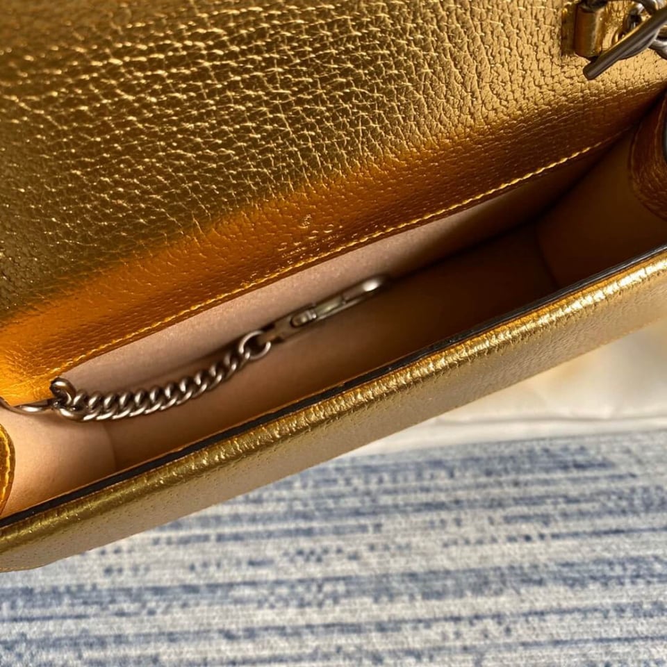 Gucci Dionysus Super Mini Bag in Gold view 9
