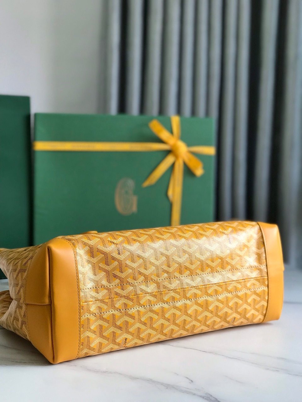 Goyard Bellechasse Biaude Pm Bag 36cm Yellow Goyardine Canvas And Calfskin Trim view 9