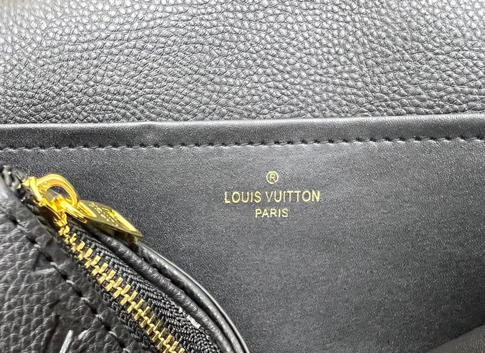 Louis Vuitton Marceau Black Leather Bag M46200 view 9