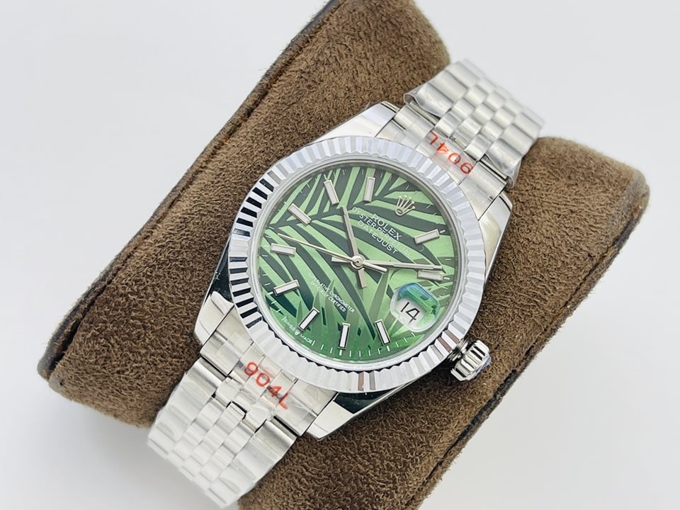 Rolex Datejust 36mm Palm Motif Dial 126234-0047 view 4