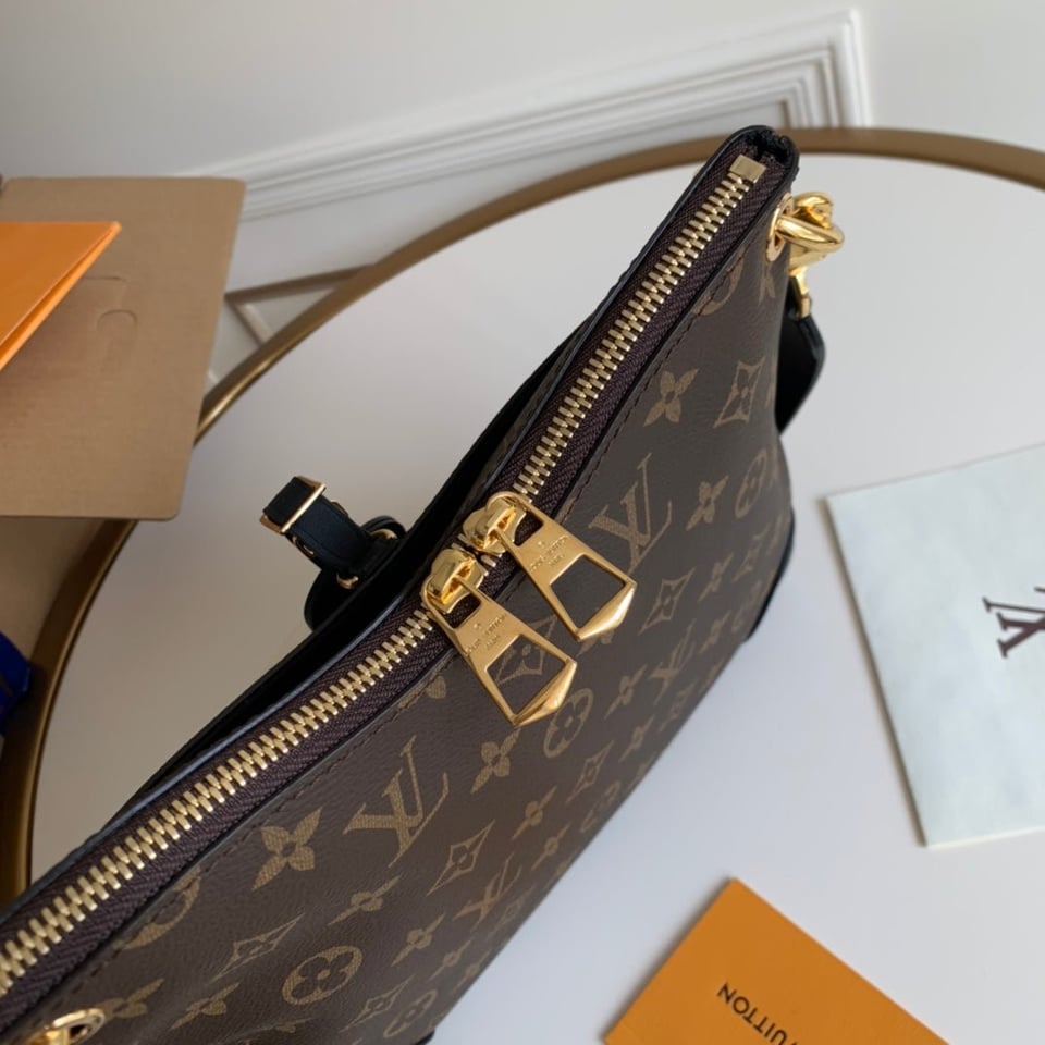 Louis Vuitton Od On Pm Black 28Cm M45353 view 5