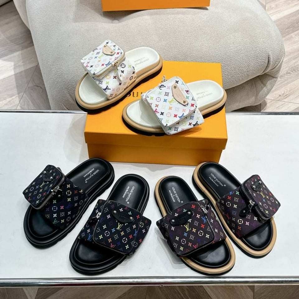 Louis Vuitton X Takashi Murakami Pool Pillow Flat Comfort Mule Black 1Agvrf view 7