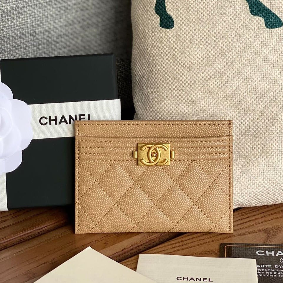 Chanel Boy 11Cm Card Holder Beige Caviar Gold Hardware view 2
