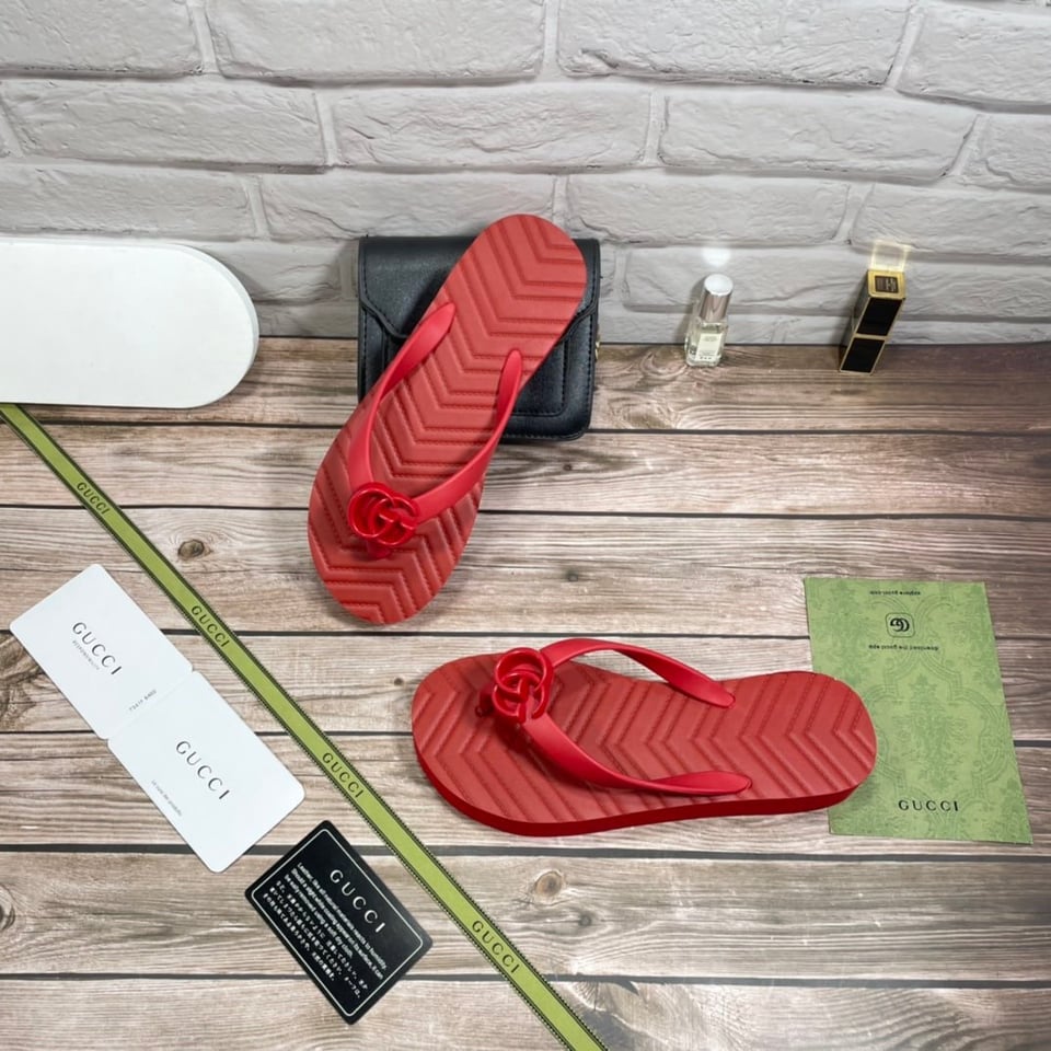Gucci Women?S Chevron Thong Red ??655463 J8710 6433 view 4