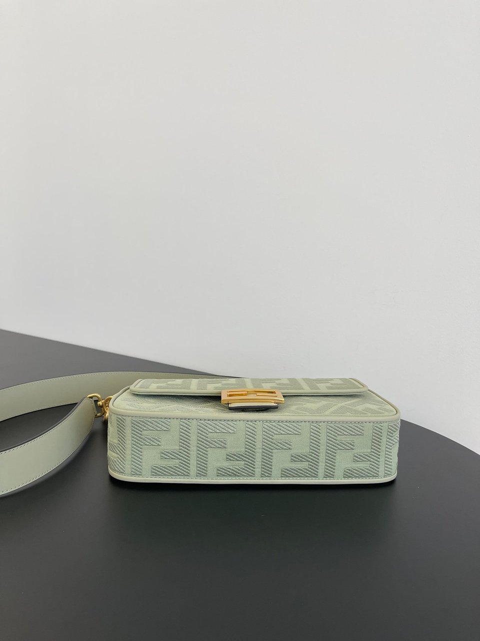 Fendi Baguette Leather Bag 26cm/ 10.2in view 9