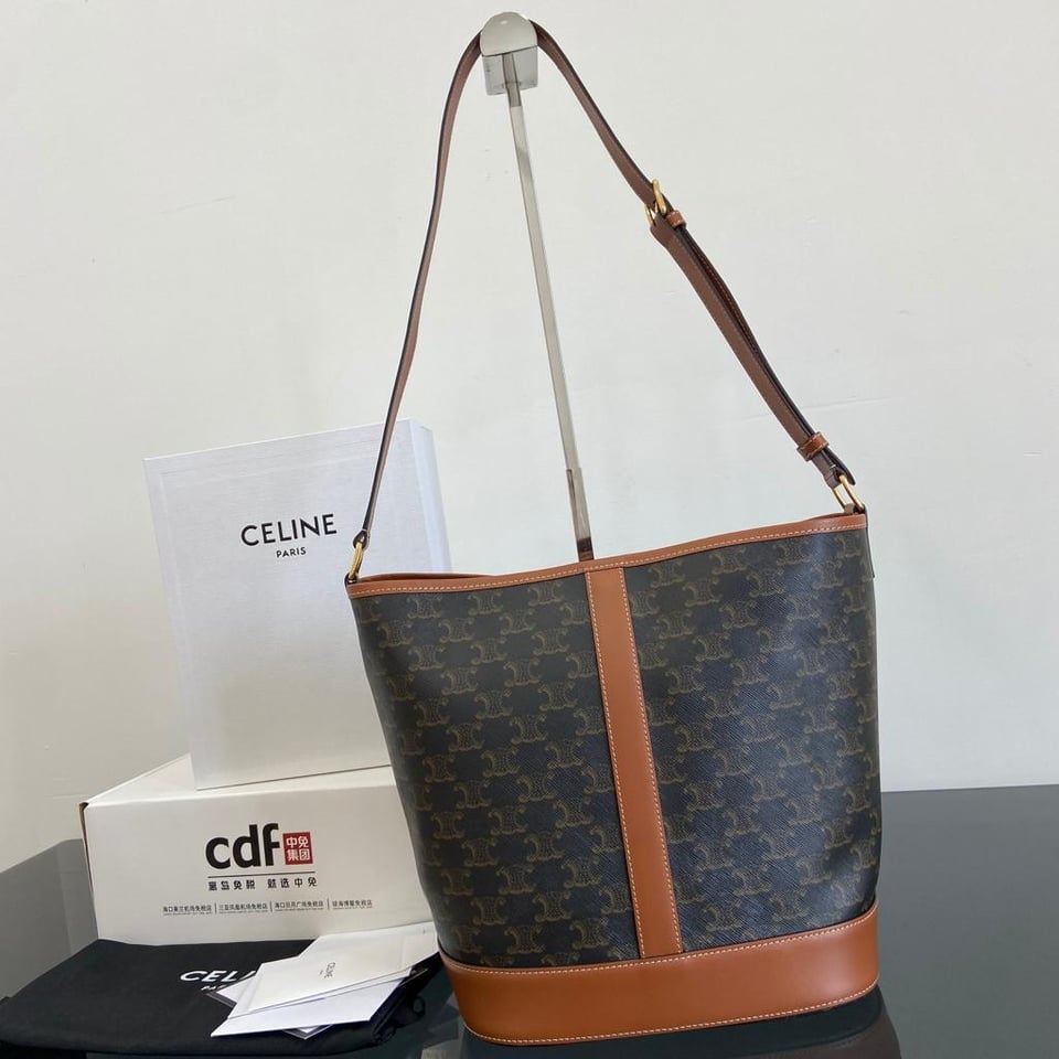 Celine Medium Bucket IN Triomphe Canvas And Calfskin 27cm/10.6in Tan Color 12500 DKK view 2