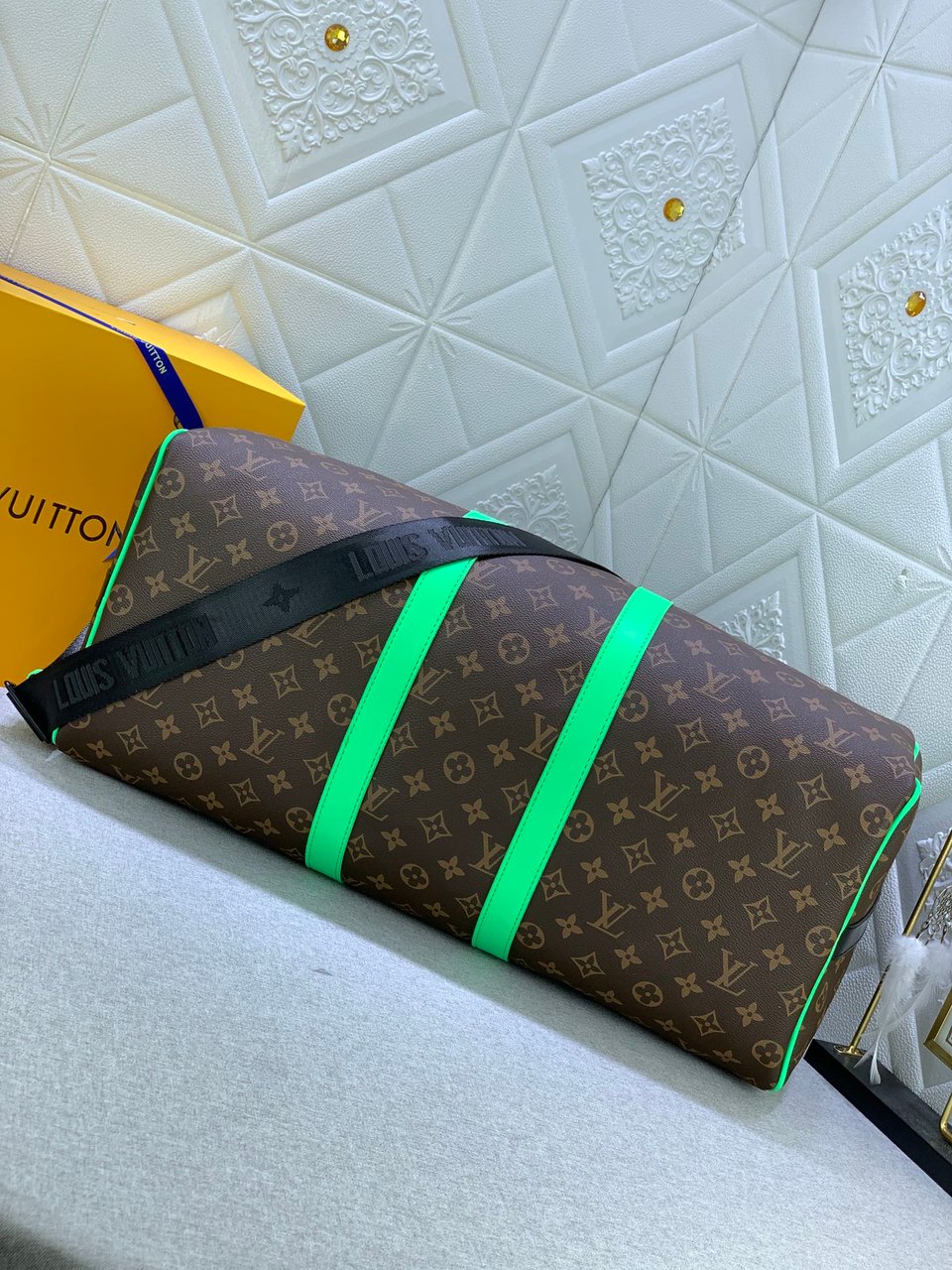 Louis Vuitton Keepall Bandoulire 50 Brown And Mint Line Macassar Canvas M46259 view 5