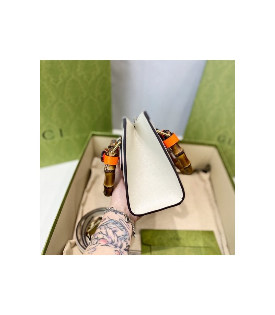 Gucci Diana Mini Tote Bag White view 15