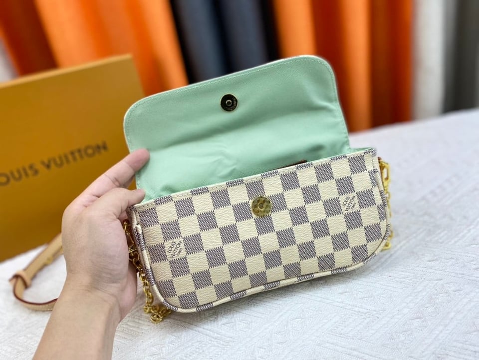 Louis Vuitton Ivy Wallet On Chain Bag Damier Ebene Beige 23cm/9in view 6