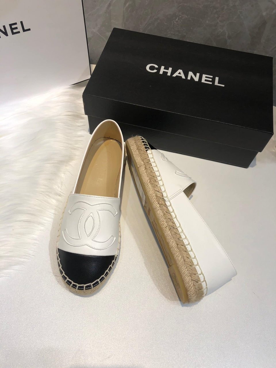 Chanel Embroidered Espadrille Leather Black Cap Toe Flats White Cc view 4