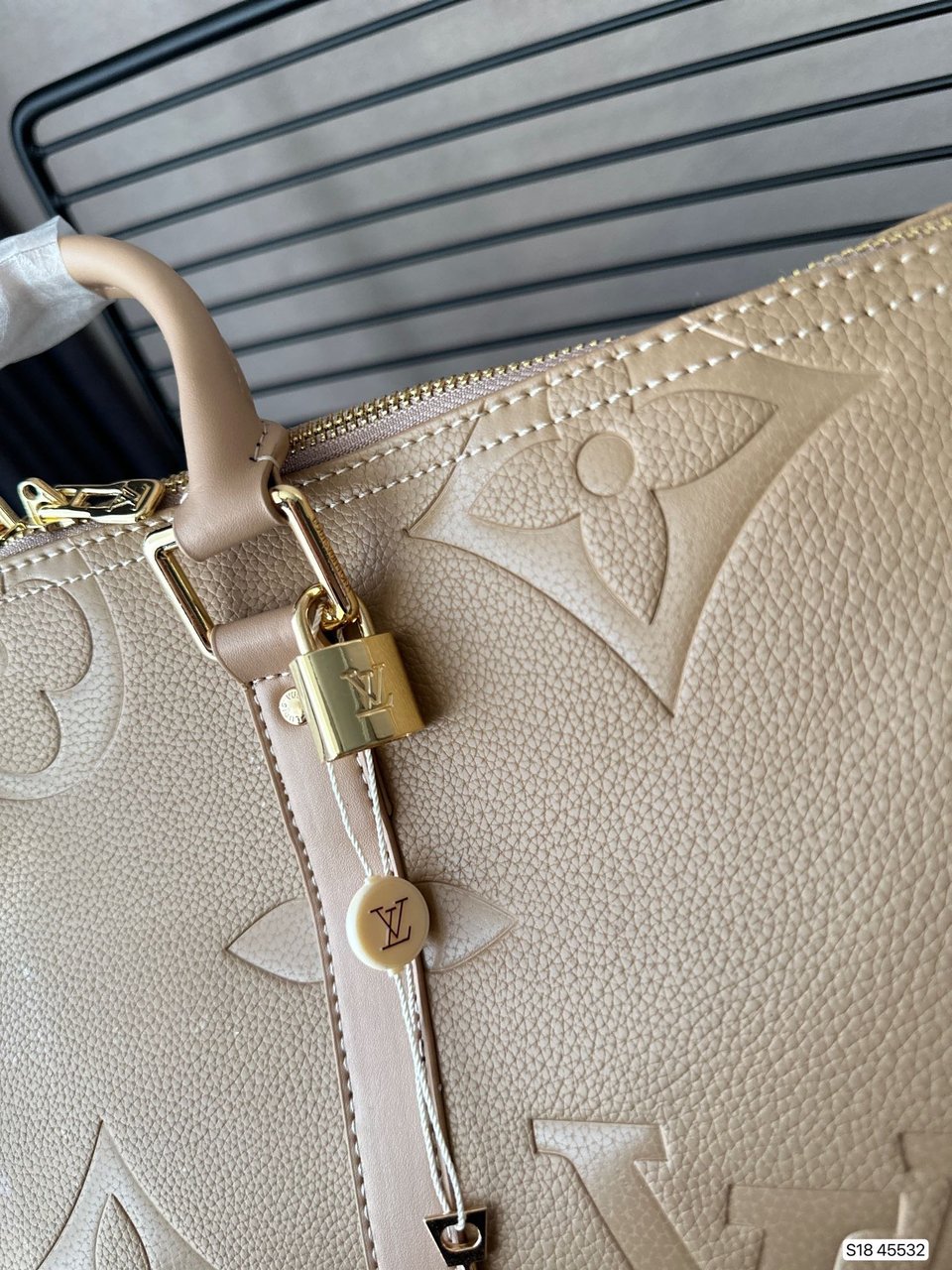 Louis Vuitton Keepall Beige 45Cm M46114 view 7