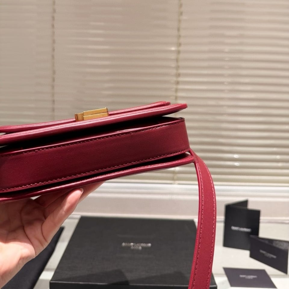 Saint Laurent Solferino Medium Satchel In Box Leather Lining Red 23Cm view 7