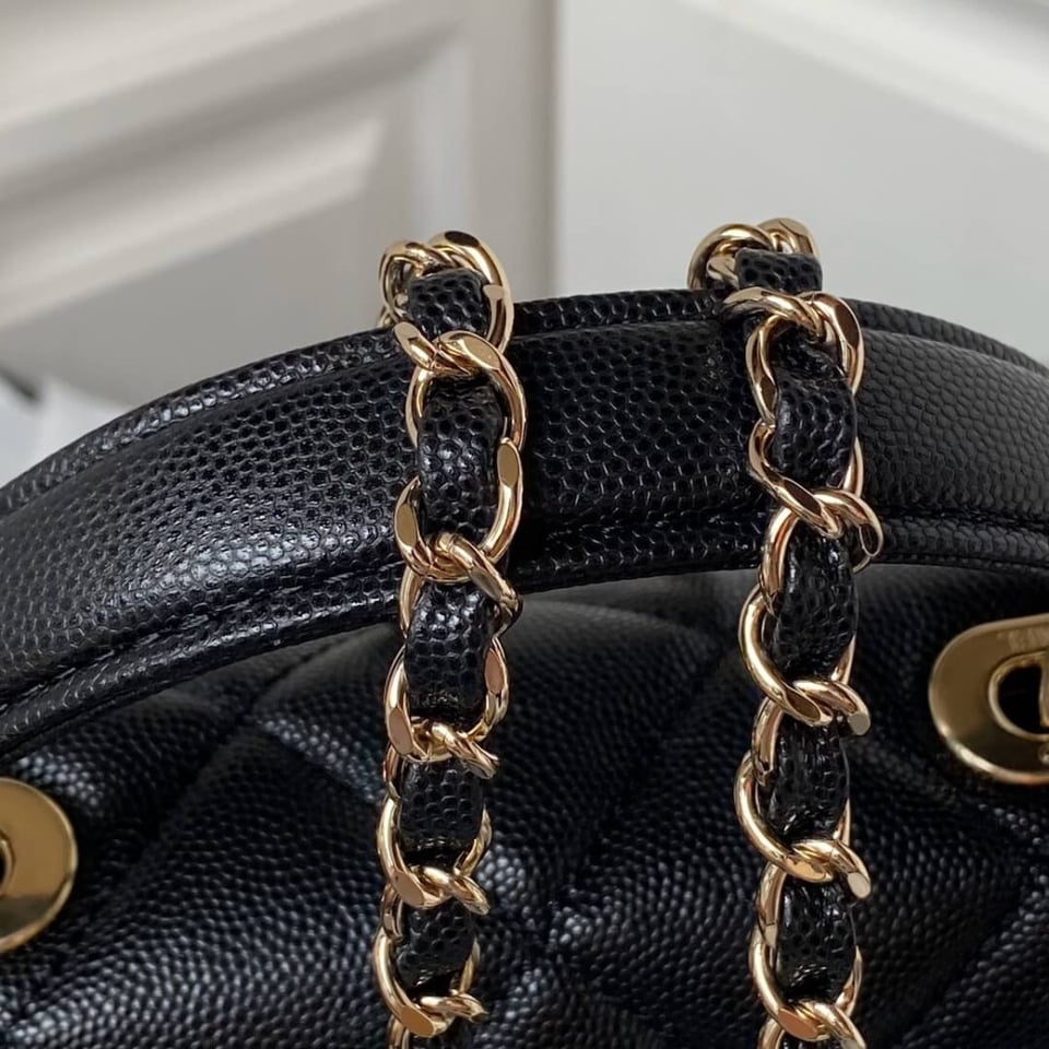Chanel Small Flap Kelly Bag With Top Handle in Grained Calfskin view 9