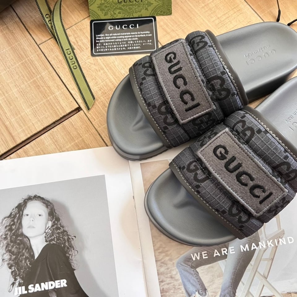Gucci Gg Horizontal Strap Sandals With Tag In Grey view 6