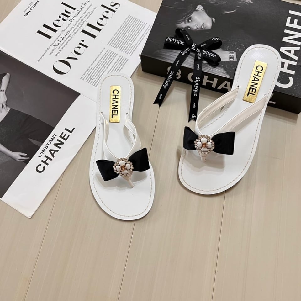 Chanel Thong Slide White Camellia Cc Logo Bow White view 9