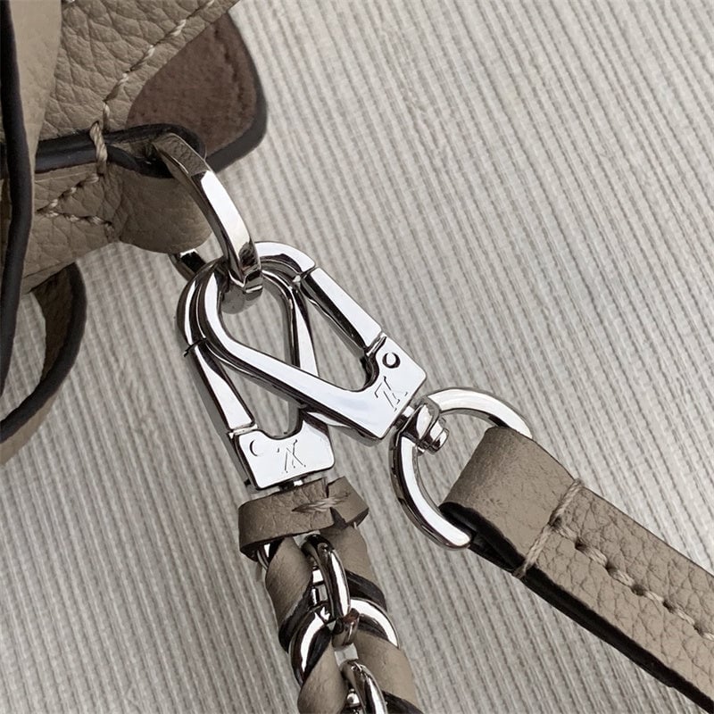 Louis Vuitton Bella 22Cm Grey view 7