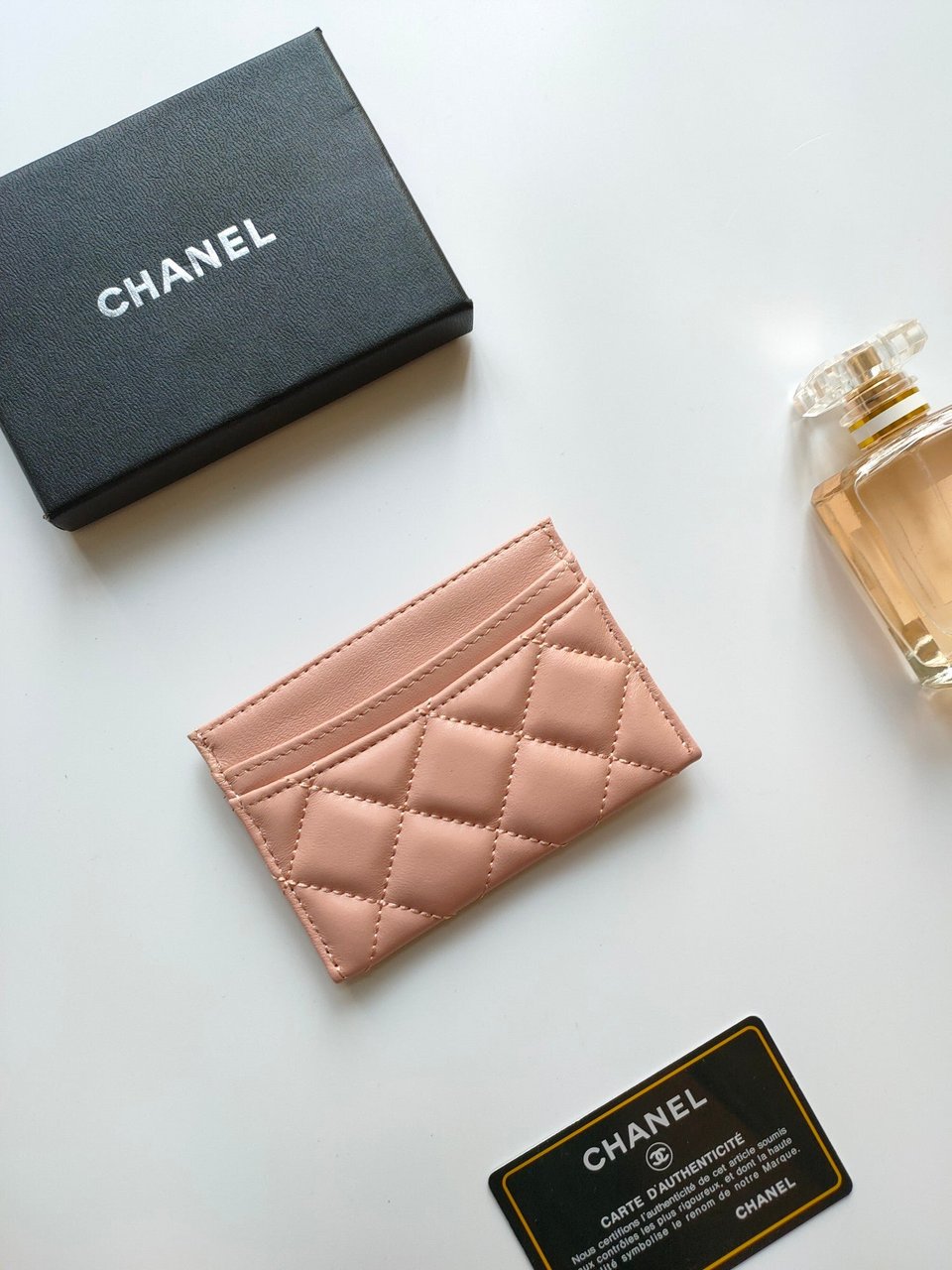 Chanel Card Holder 11.2 Pale Pink Calfskin Gold Icon view 6