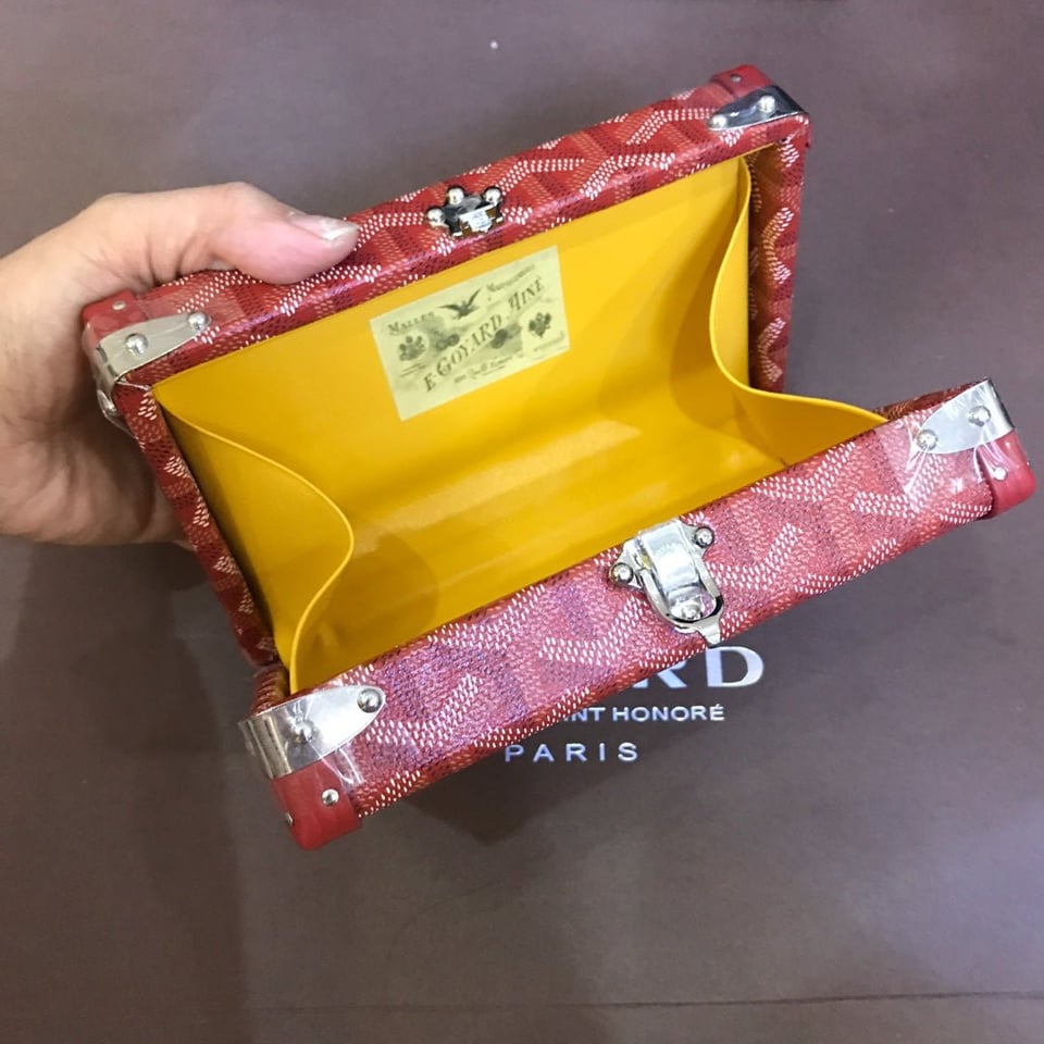 Goyard Minaudiere Trunk Bag 17Cm Red Canvas view 7