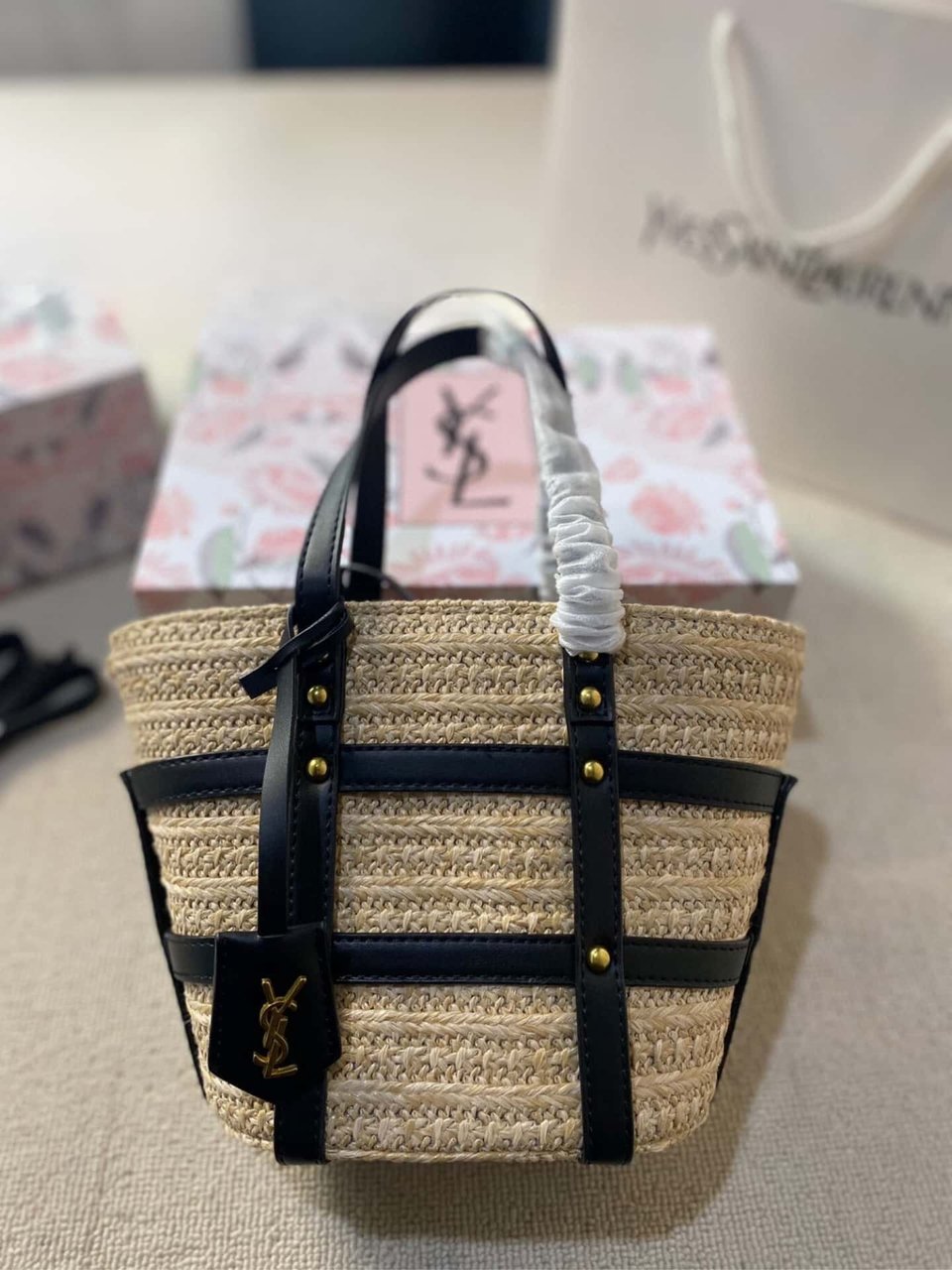 Saint Laurent Medium Panier Harness Raffia Tote Beige 17Cm view 6
