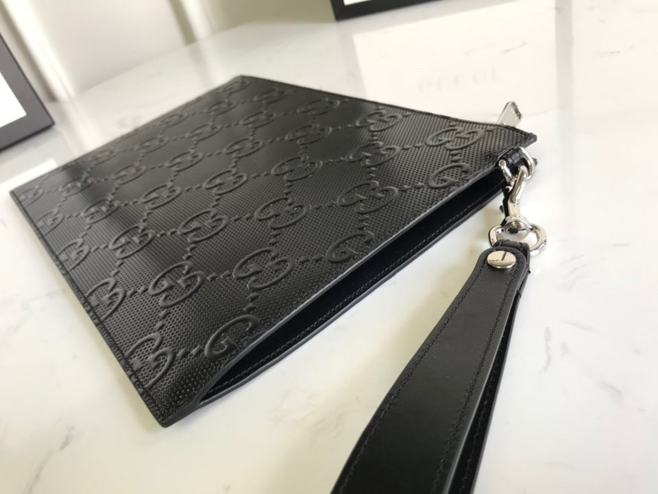 Gucci GG Embossed Pouch Black 12in/31cm For Men view 8