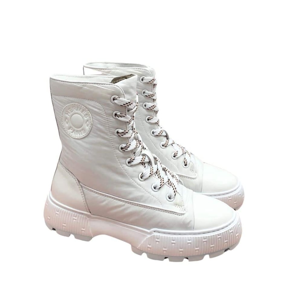 Hermes Fresh Ankle Boots White view 2
