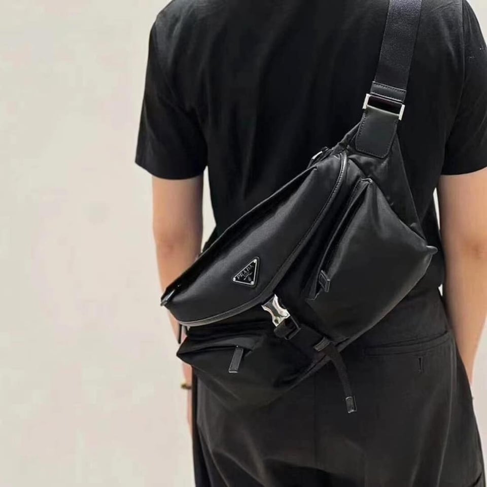 Prada Re Nylon And Leather Shoulder Bag Black 28Cm view 7