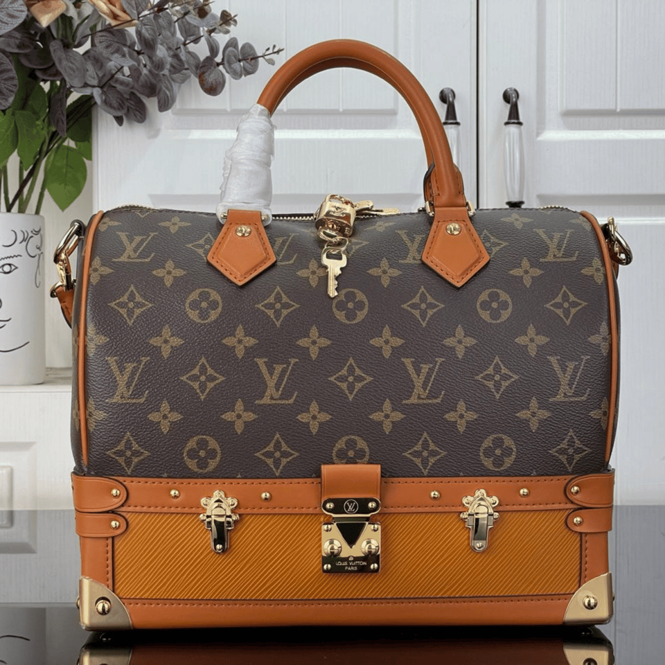 Louis Vuitton Speedy 30cm/11.8in M29199 view 5