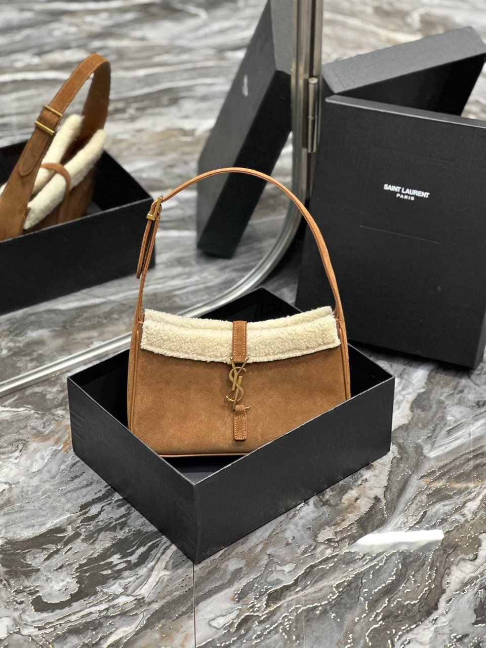 Saint Laurent Le 5 A 7 Hobo Bag In Suede And Shearling view 10