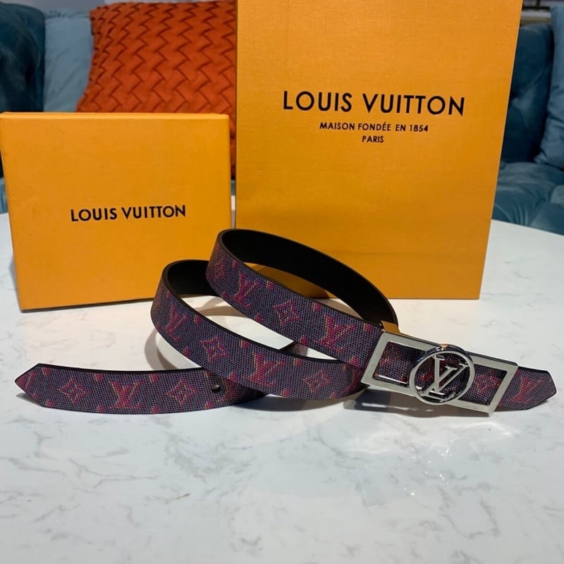 Louis Vuitton Dauphine 25mm Reversible Belt MP139U view 4