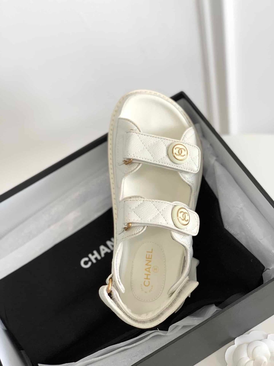 Chanel Cc Button Velcro White Sandals Grained Calfskin Leather view 5
