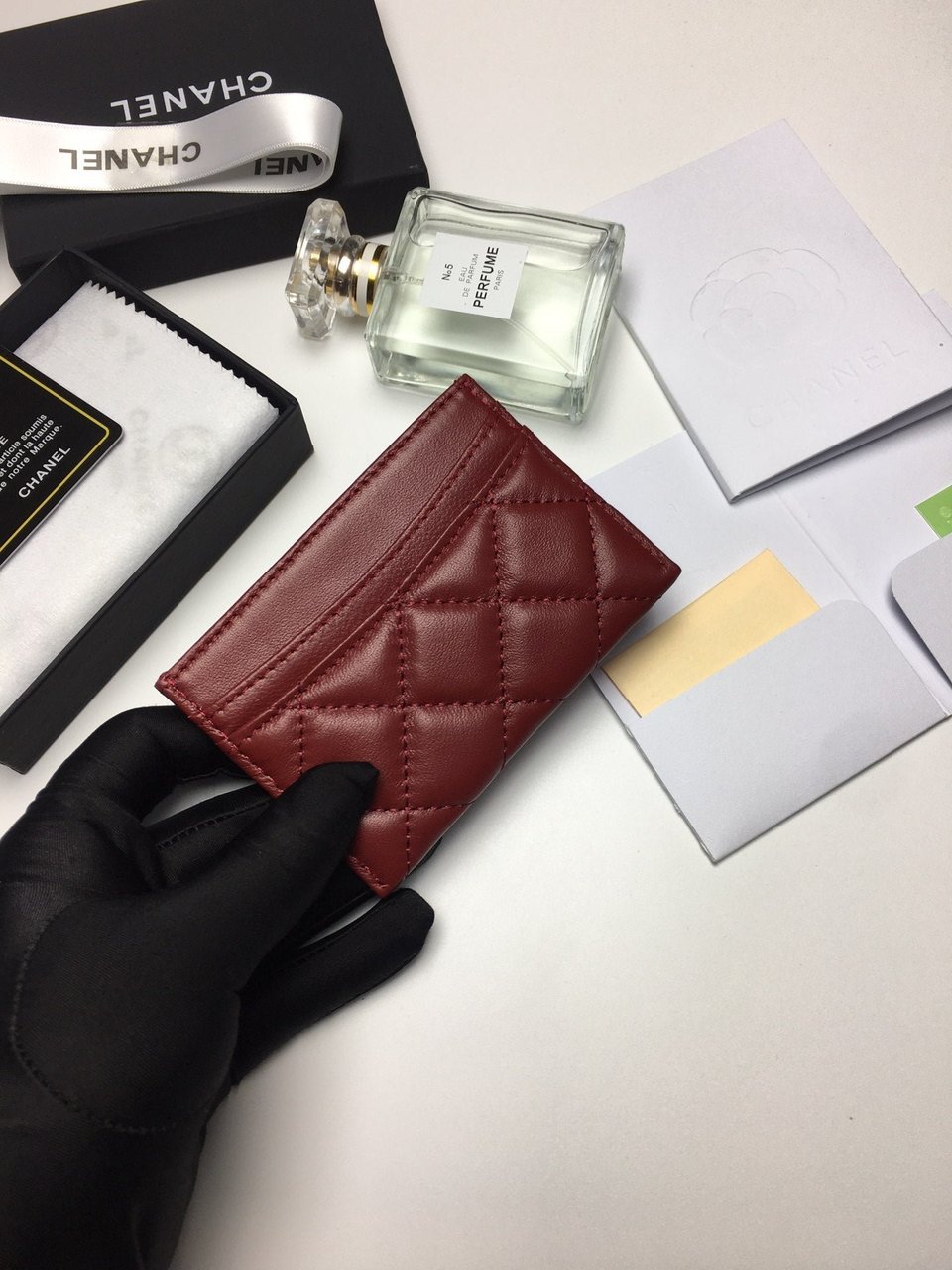 Chanel Card Holder 11.2 Garnet Calfskin Silver Icon view 7