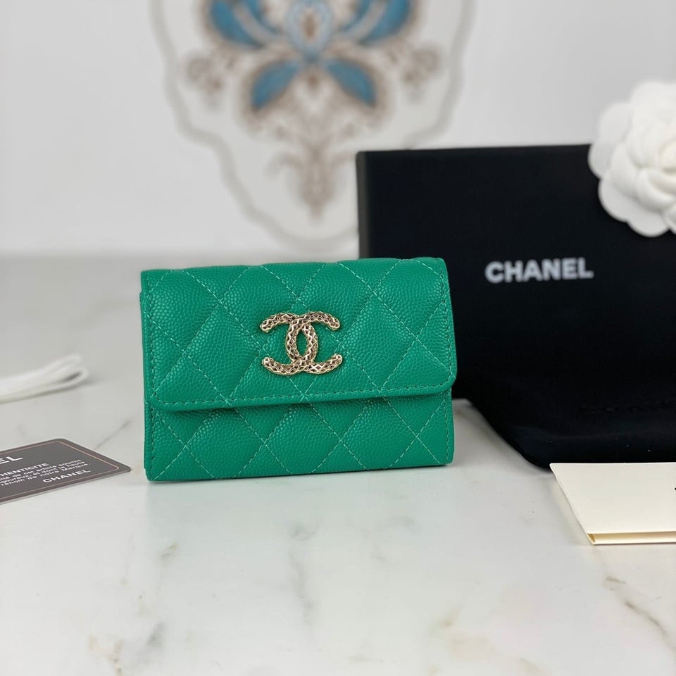 Chanel Flap Card Holder 11 Emerald Grained Calfskin Gold Icon view 2