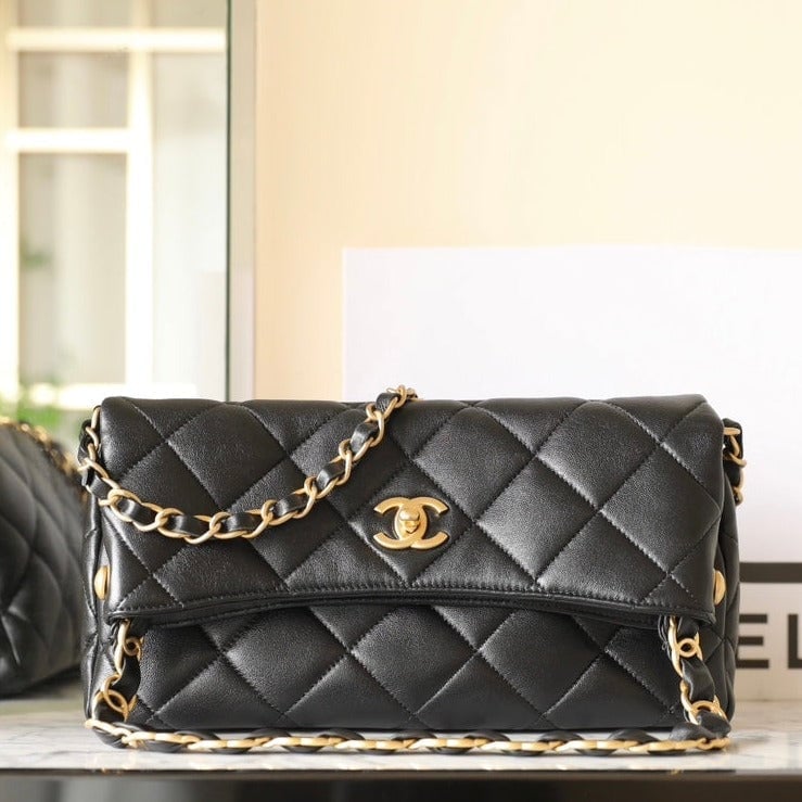 Chanel 24P Hobo Bag 28Cm Black Lambskin Gold Hardware view 2
