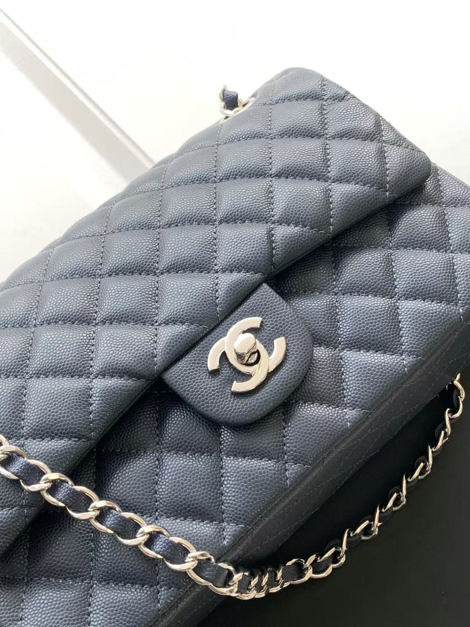 Chanel Classic Flap Bag 25 cm Navy Blue Silver-Tone Hardware A01112 view 6