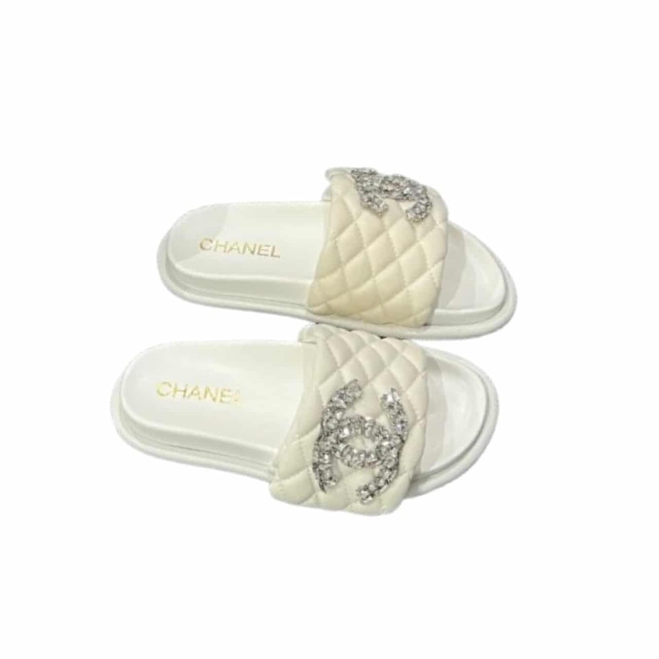 Chanel Cc Slippers Studded White view 2