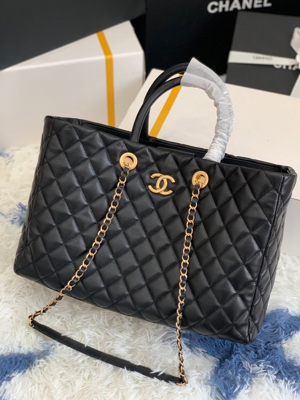 Chanel Shopping Bag 38Cm Black Quilted Caviar Leather Ghw view 5