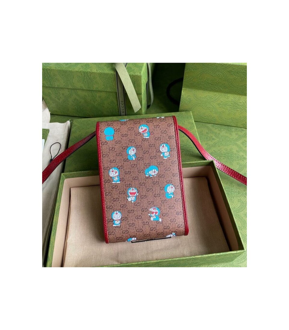 Doraemon x Gucci Mini Bag view 5
